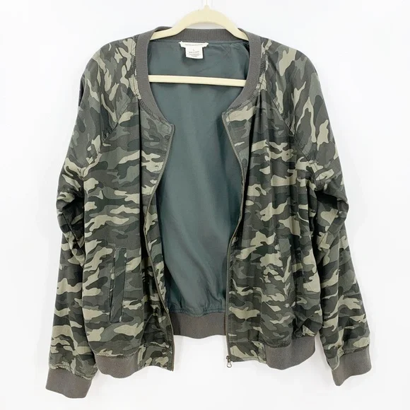 Beachlunchlounge Olive Green Camo Bomber Jacket Sz L - Picture 3 of 10